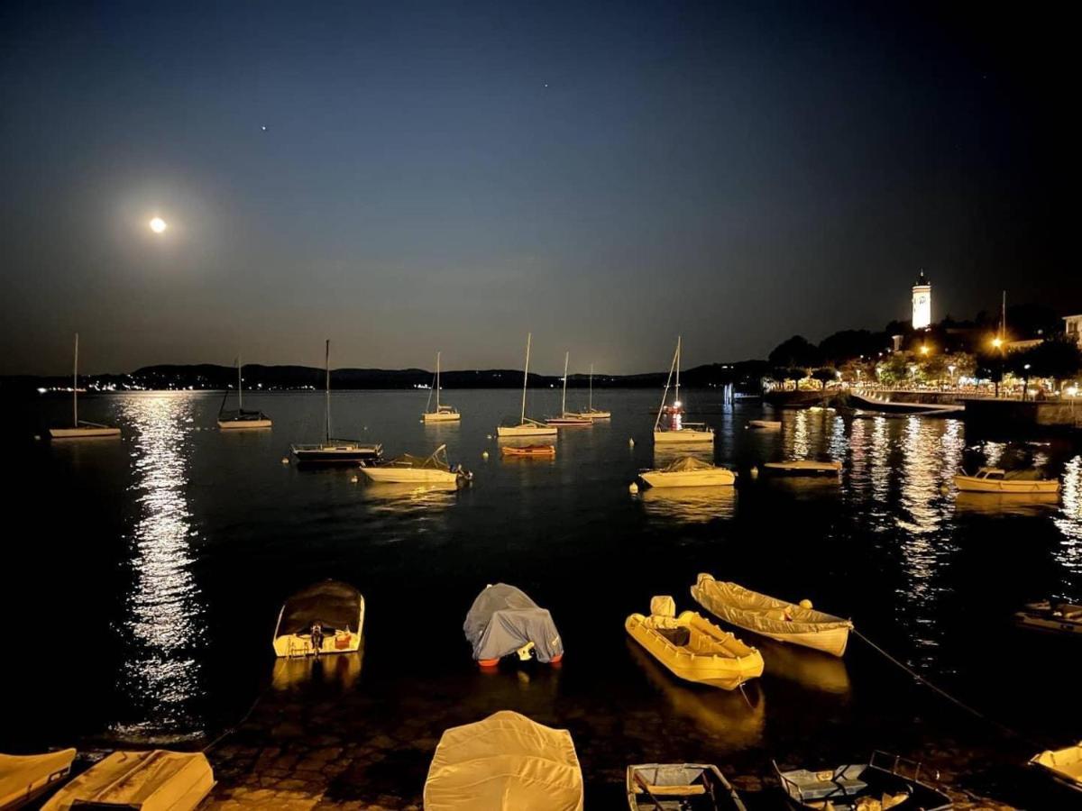 Appartamento Al Lago Lesa Exterior photo