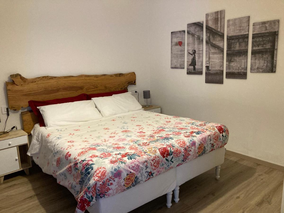 Appartamento Al Lago Lesa Exterior photo